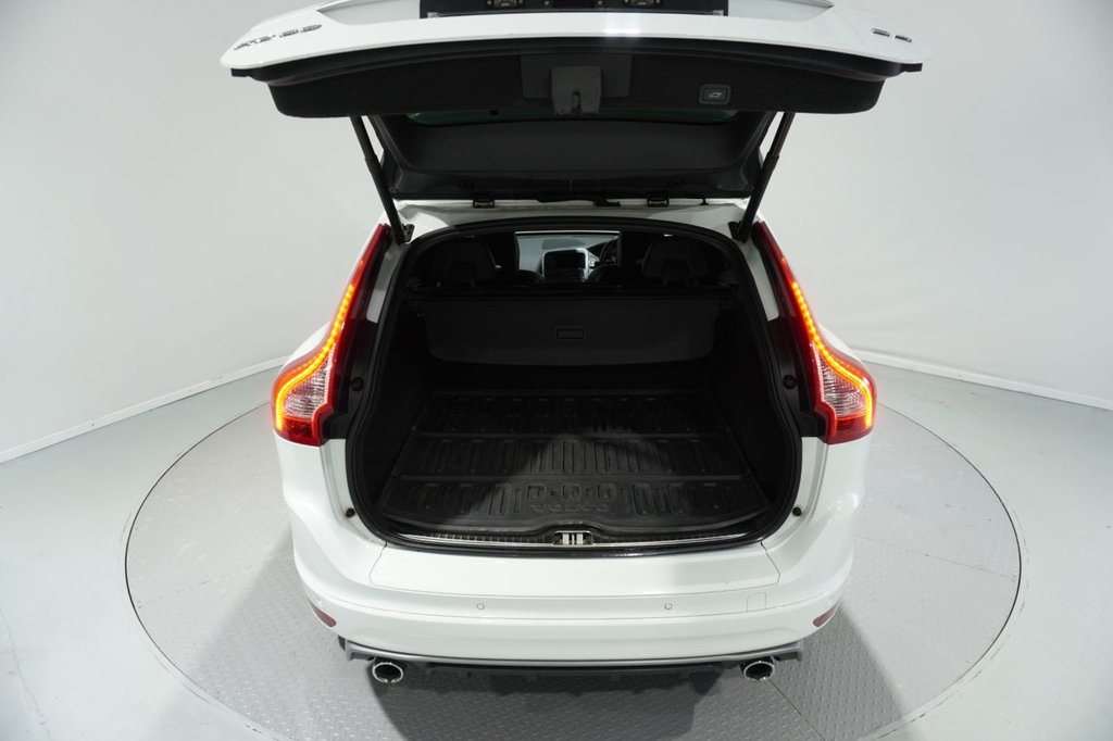 Used Volvo XC60 2016 for sale - 76820684: Photo 24