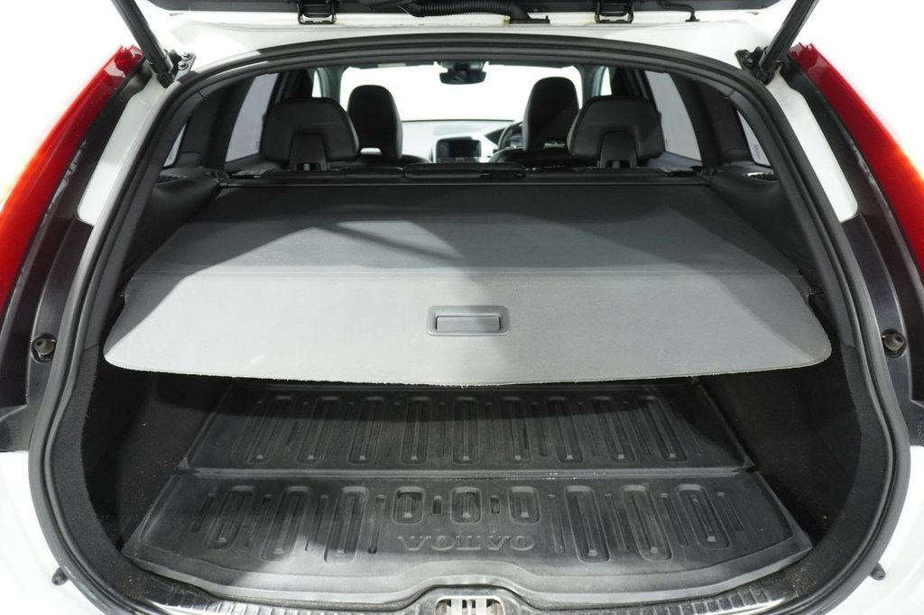 Used Volvo XC60 2016 for sale - 76820684: Photo 25