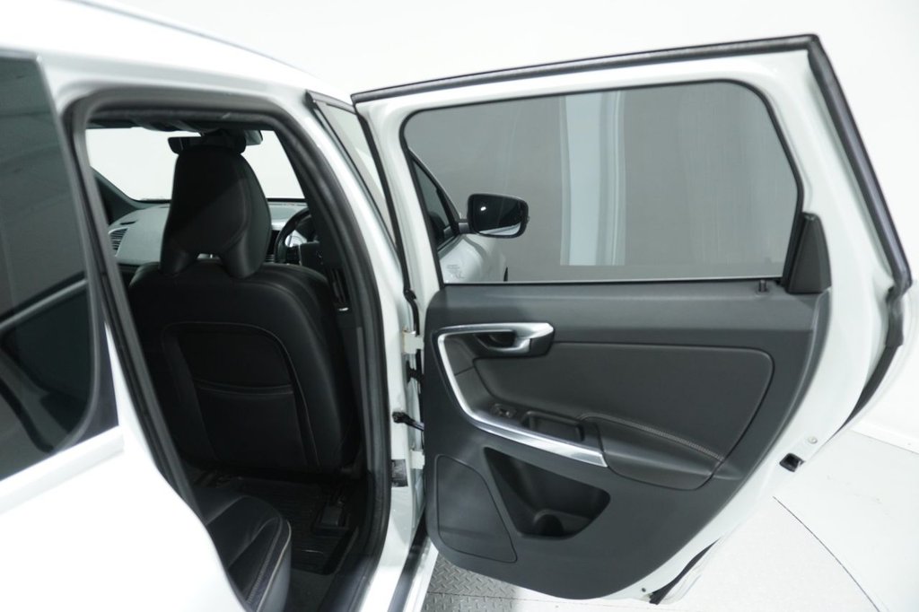 Used Volvo XC60 2016 for sale - 76820684: Photo 31