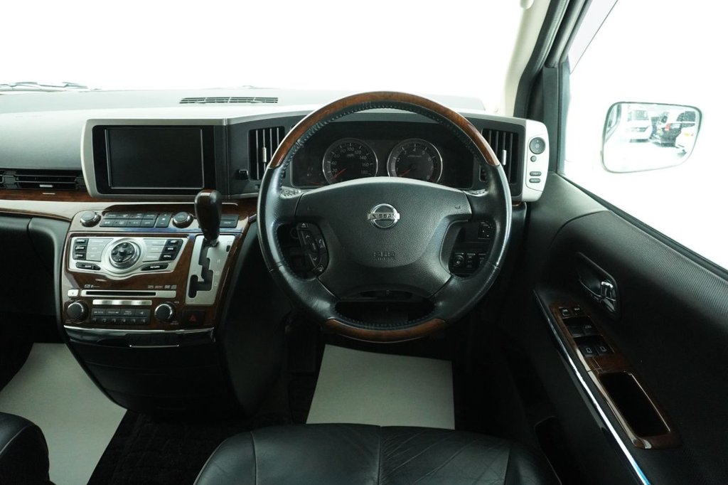 Used Nissan Elgrand 2025 for sale - 76820601: Photo 35