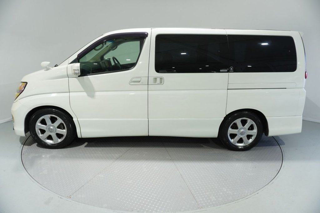 Used Nissan Elgrand 2025 for sale - 76820601: Photo 41
