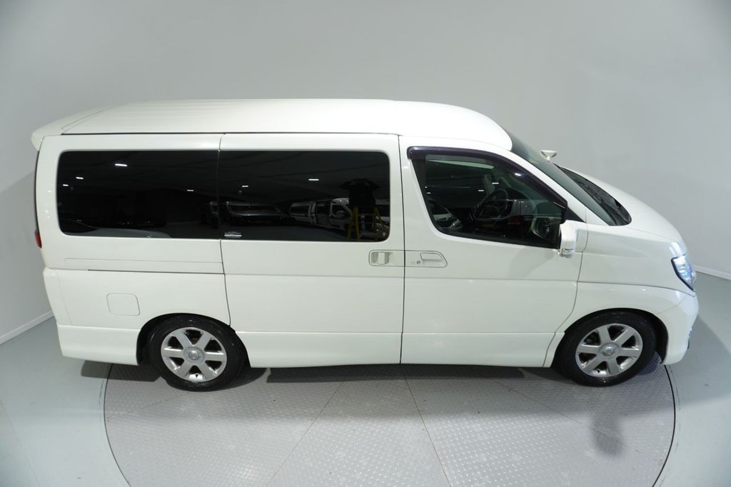 Used Nissan Elgrand 2025 for sale - 76820601: Photo 5