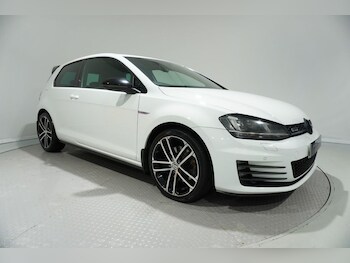 Used Volkswagen Golf 2016 for sale - 76820939: Photo