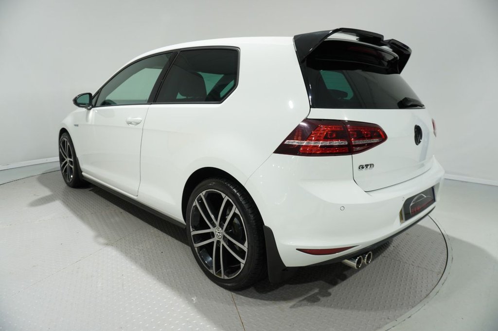 Used Volkswagen Golf 2016 for sale - 76820939: Photo 37