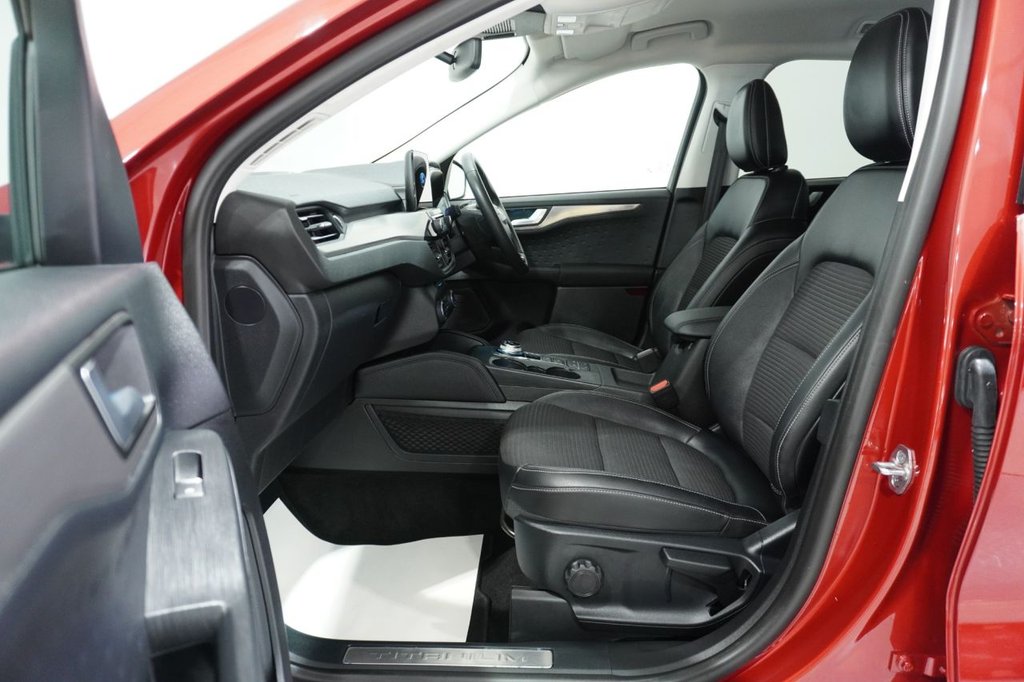 Used Ford Kuga 2021 for sale - 76820404: Photo 44