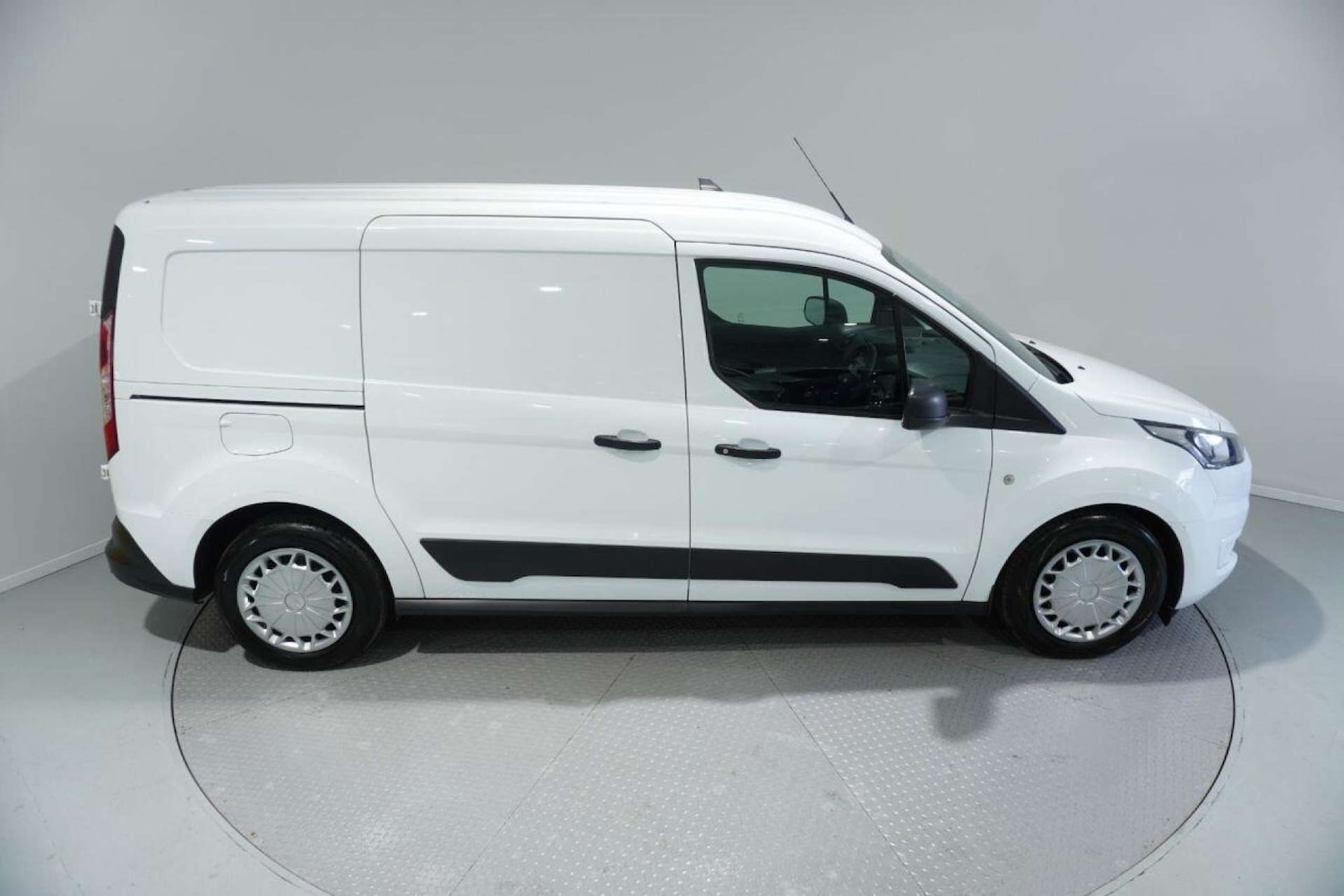 Used Ford Transit Connect 2021 for sale - 77080237: Photo 6