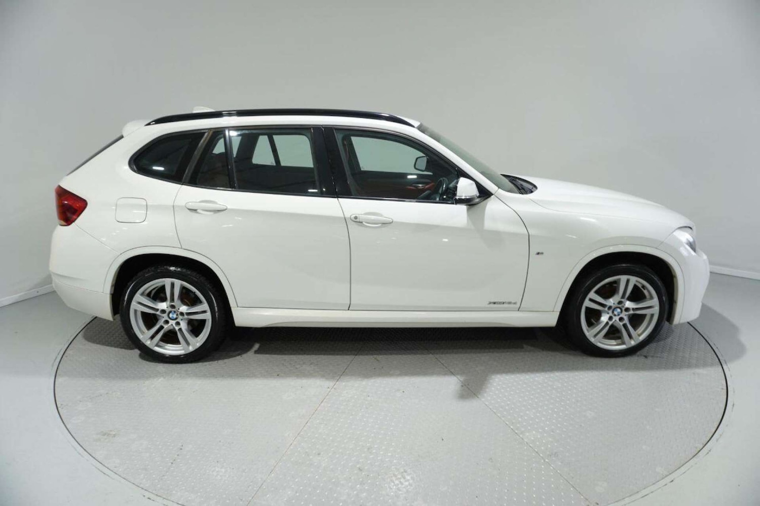 Used BMW X1 2013 for sale - 77061695: Photo 6