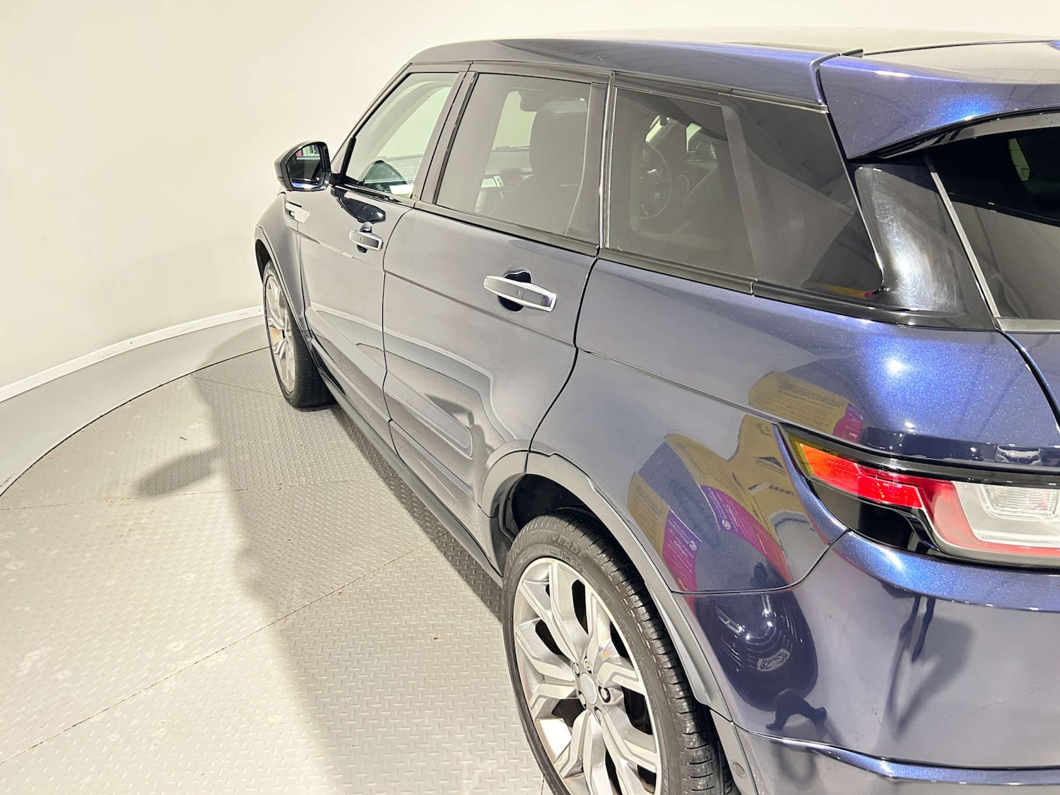 Used Land Rover Range Rover Evoque 2017 for sale - 77200703: Photo 26