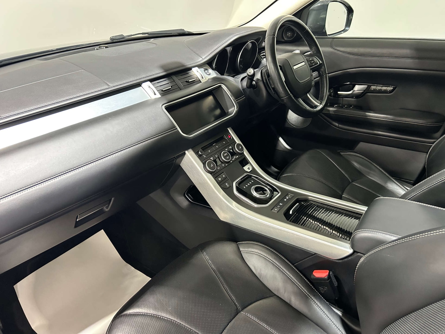 Used Land Rover Range Rover Evoque 2017 for sale - 77200703: Photo 44