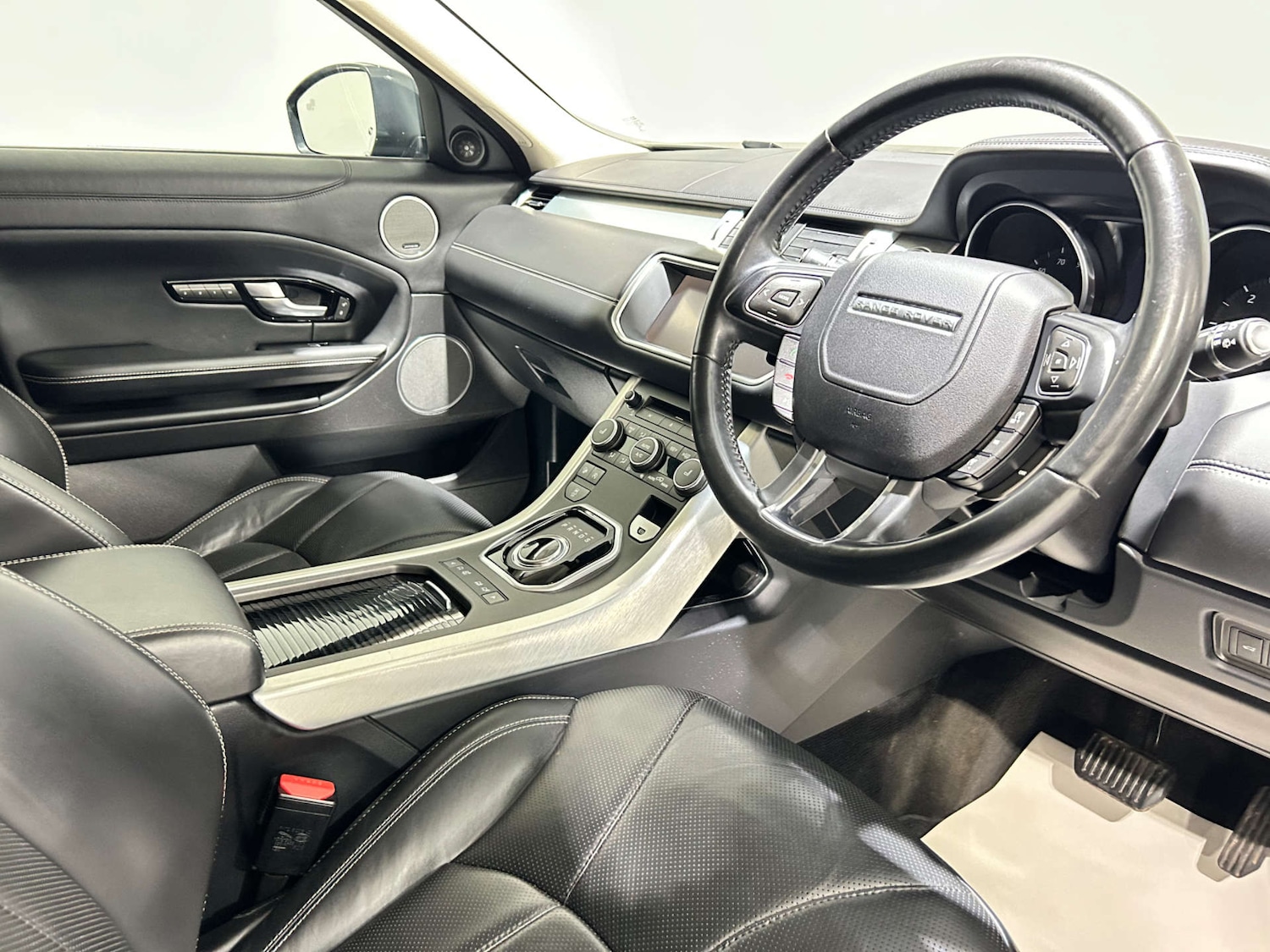 Used Land Rover Range Rover Evoque 2017 for sale - 77200703: Photo 7