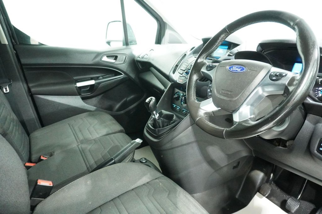 Used Ford Transit Connect 2017 for sale - 76867684: Photo 11