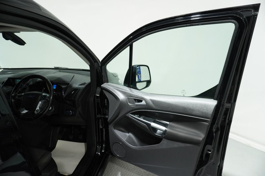 Used Ford Transit Connect 2017 for sale - 76867684: Photo 23