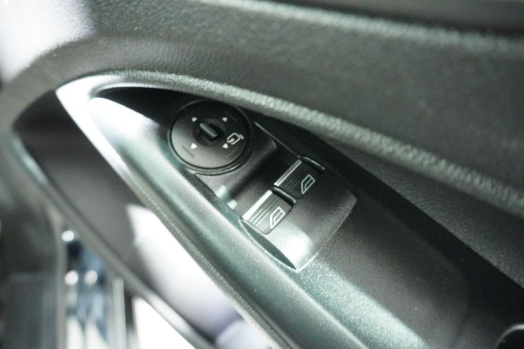 Used Ford Transit Connect 2017 for sale - 76867684: Photo 45