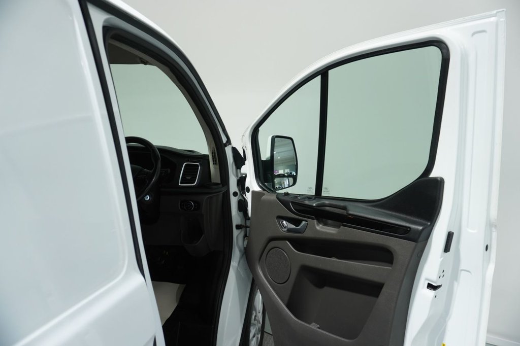 Used Ford Transit Custom 2020 for sale - 76820263: Photo 24
