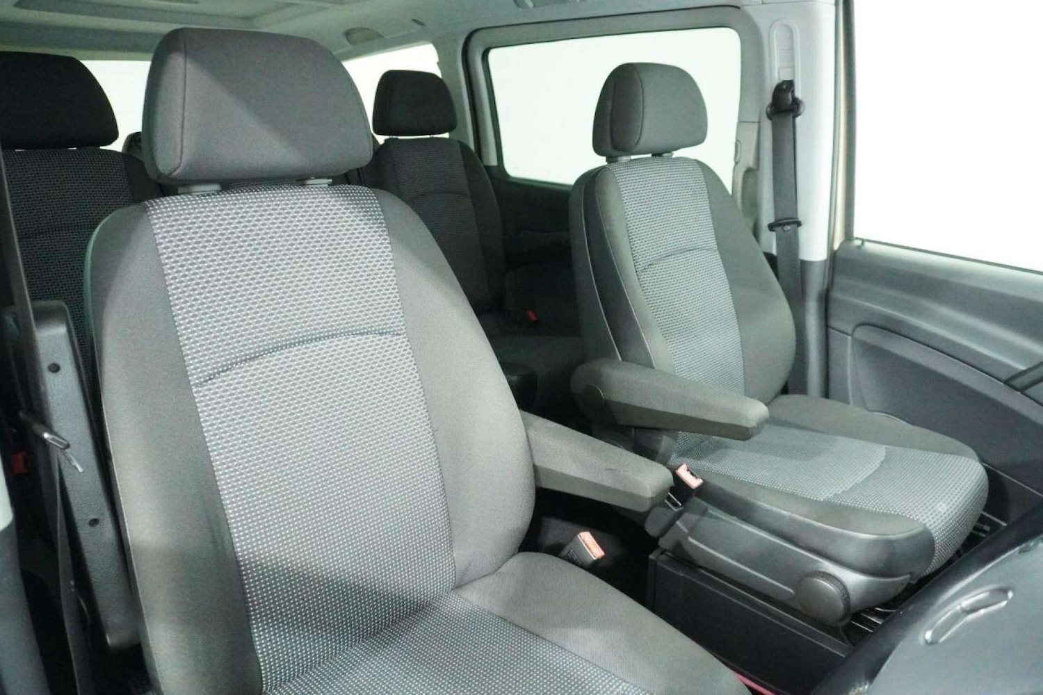 Used Mercedes-Benz Vito 2011 for sale - 77061654: Photo 10