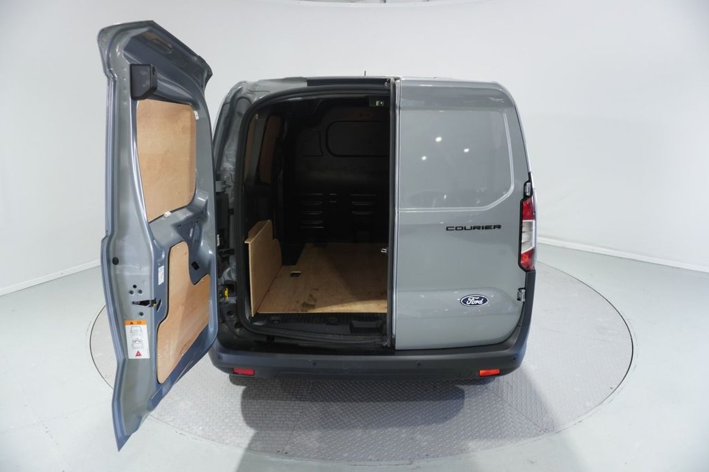 Used Ford Transit Courier 2024 for sale - 76820250: Photo 17