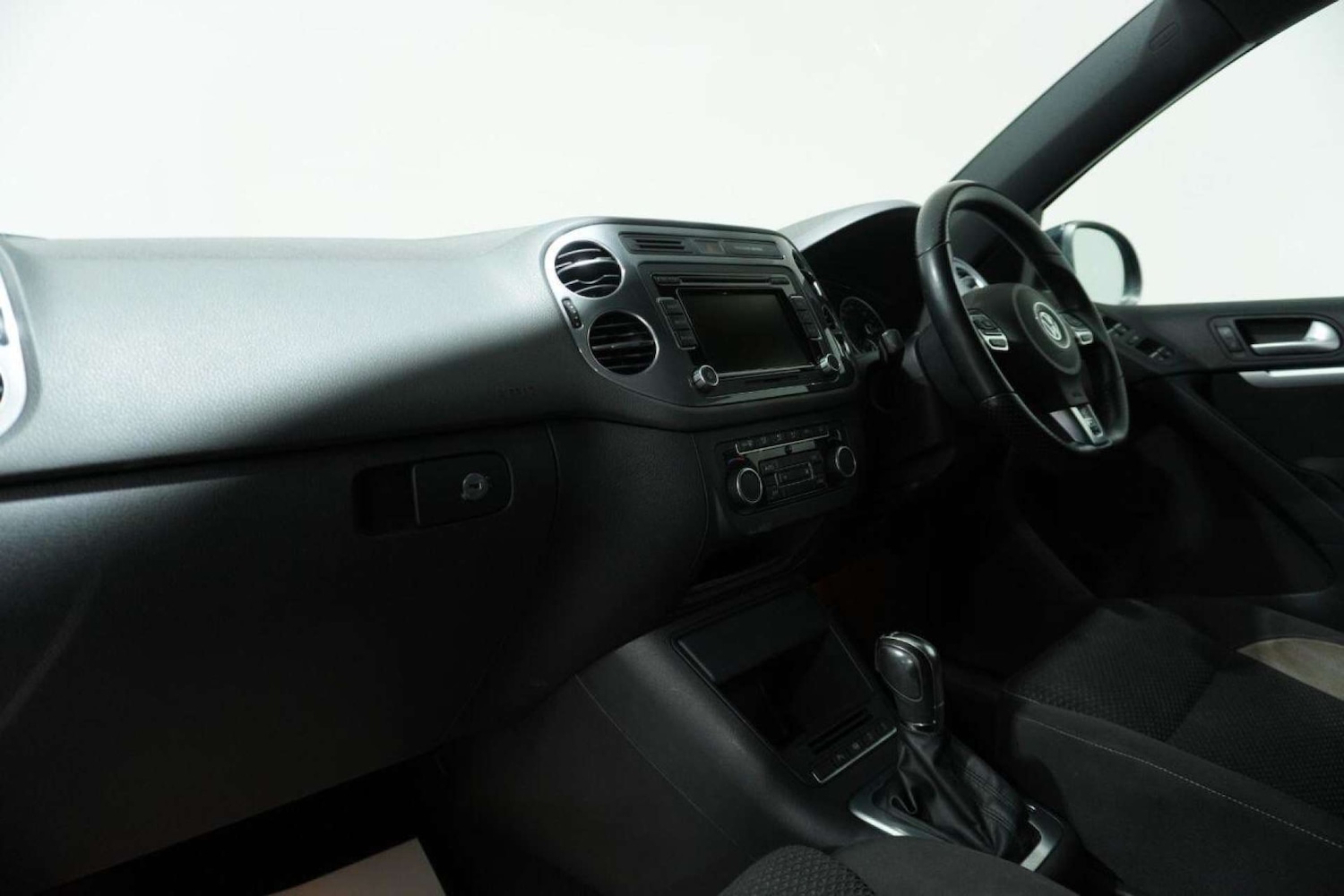 Used Volkswagen Tiguan 2014 for sale - 77061681: Photo 43