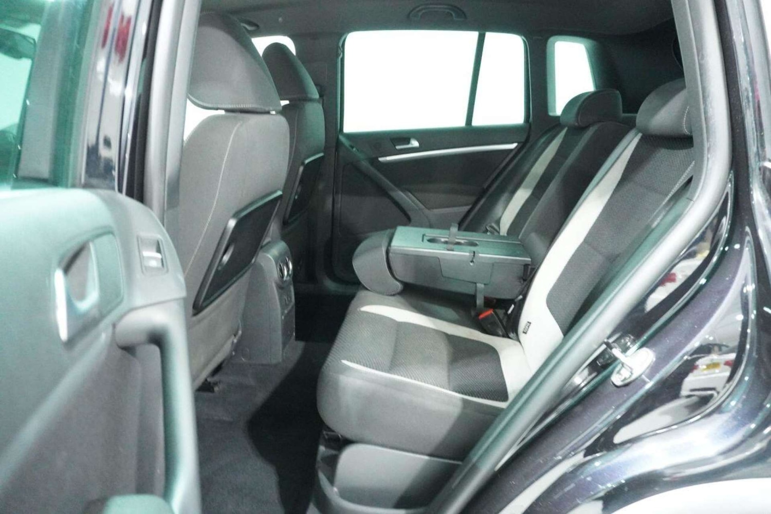 Used Volkswagen Tiguan 2014 for sale - 77061681: Photo 49