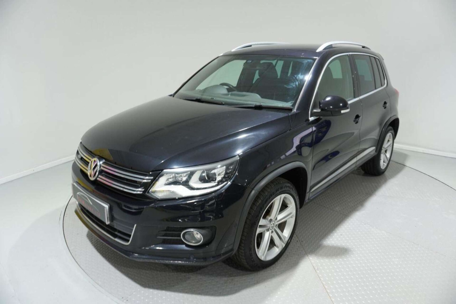 Used Volkswagen Tiguan 2014 for sale - 77061681: Photo 55
