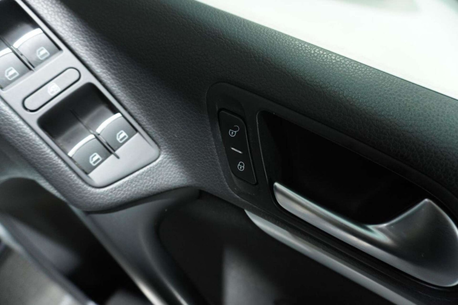 Used Volkswagen Tiguan 2014 for sale - 77061681: Photo 65