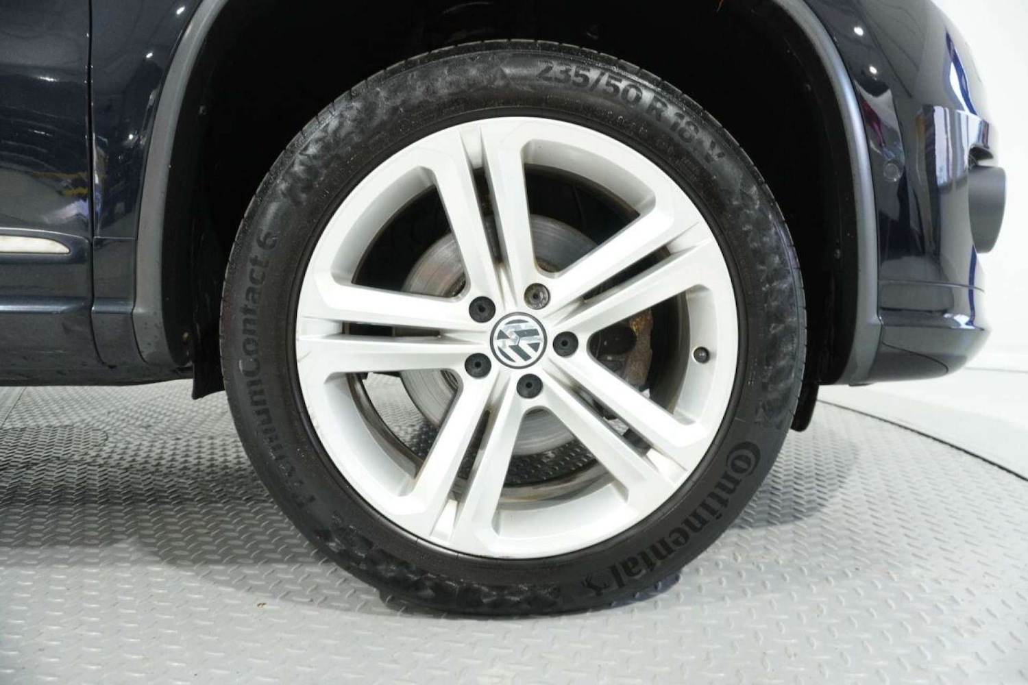 Used Volkswagen Tiguan 2014 for sale - 77061681: Photo 8