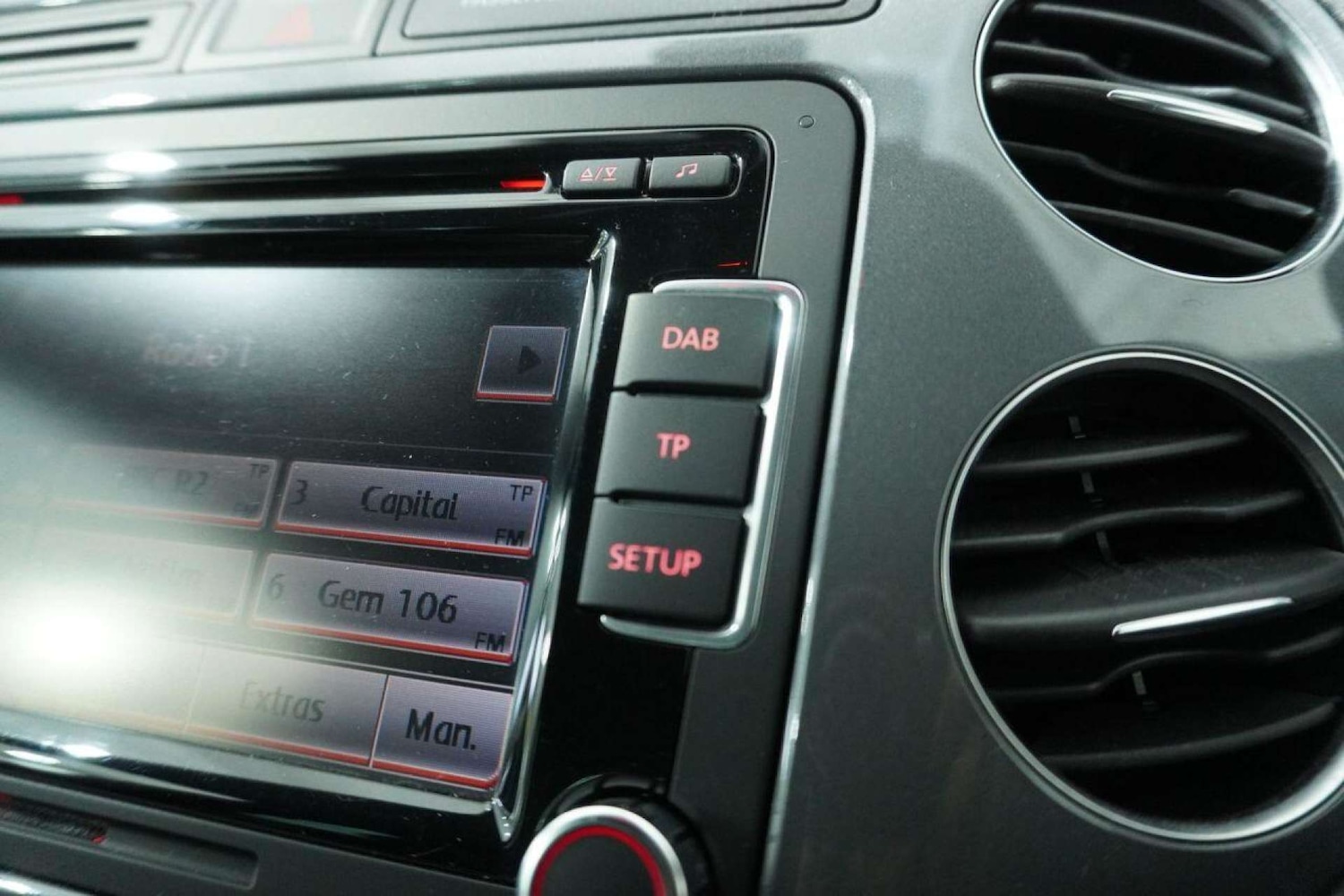 Used Volkswagen Tiguan 2014 for sale - 77061681: Photo 80