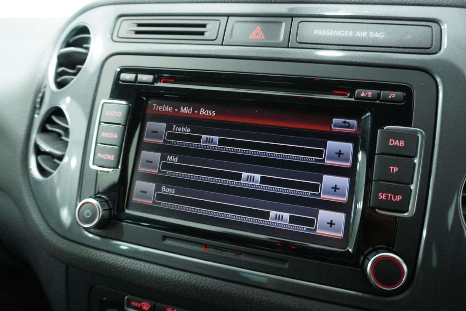 Used Volkswagen Tiguan 2014 for sale - 77061681: Photo 86