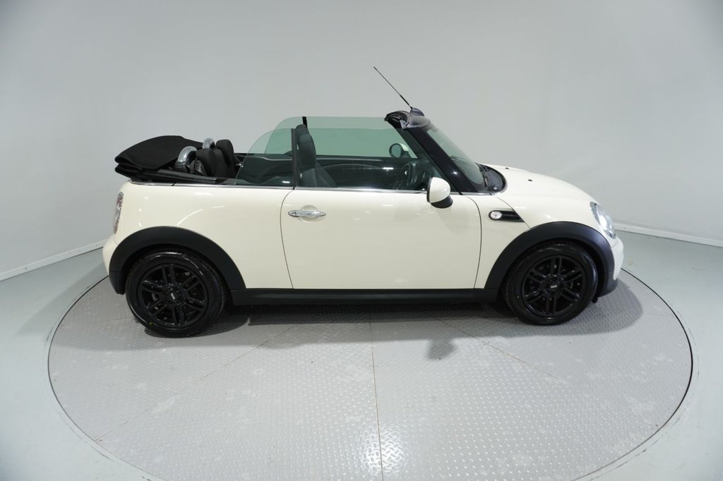 Used MINI Convertible 2014 for sale - 76820322: Photo 12