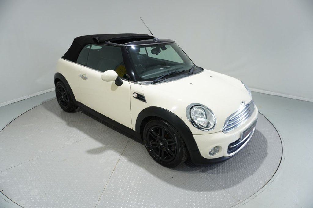 Used MINI Convertible 2014 for sale - 76820322: Photo 13
