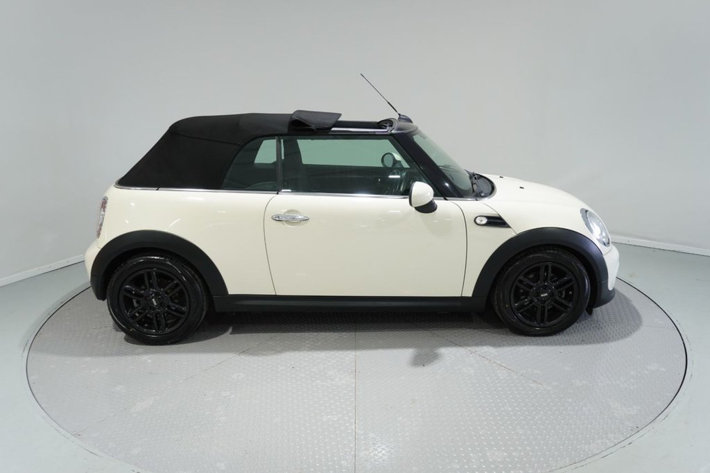 Used MINI Convertible 2014 for sale - 76820322: Photo 18