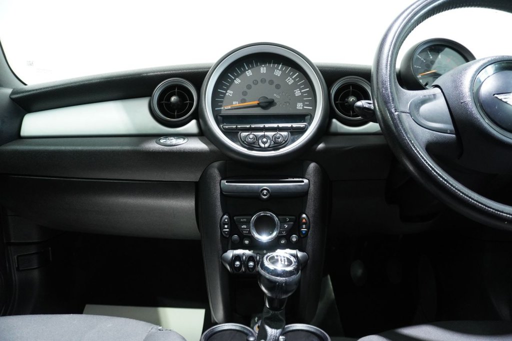 Used MINI Convertible 2014 for sale - 76820322: Photo 40