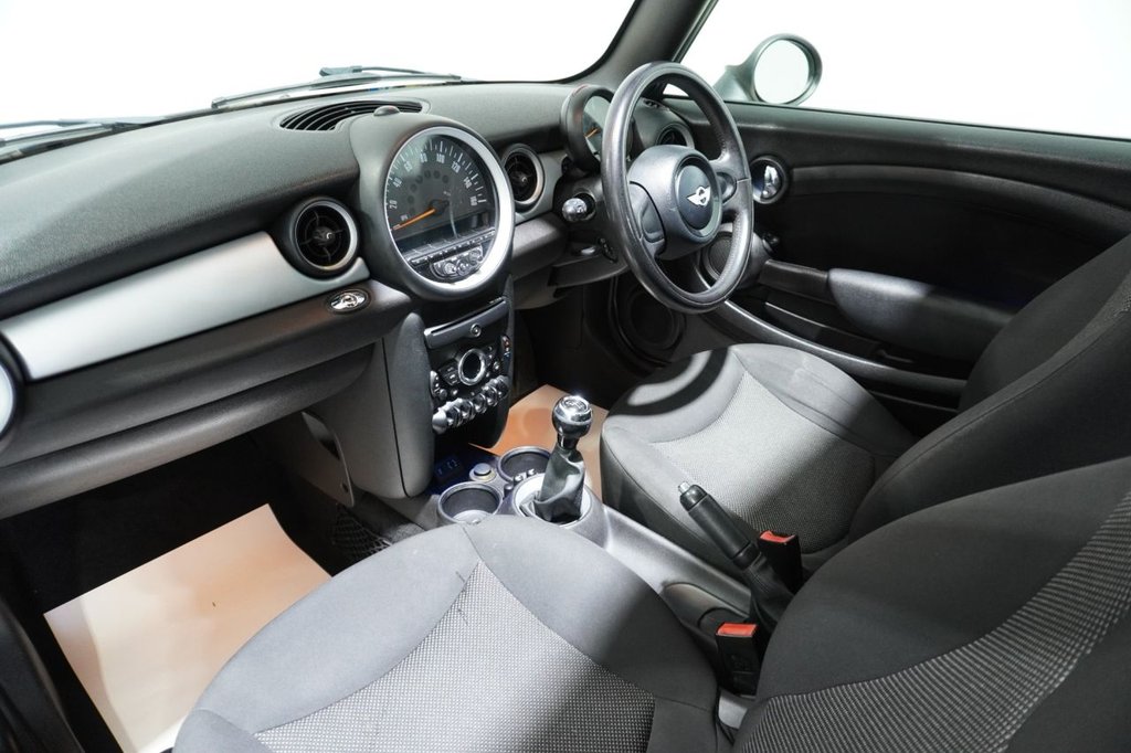 Used MINI Convertible 2014 for sale - 76820322: Photo 45