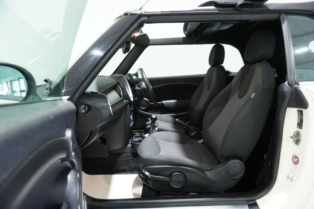 Used MINI Convertible 2014 for sale - 76820322: Photo 48