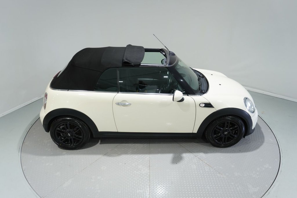Used MINI Convertible 2014 for sale - 76820322: Photo 6