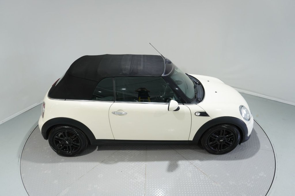 Used MINI Convertible 2014 for sale - 76820322: Photo 7