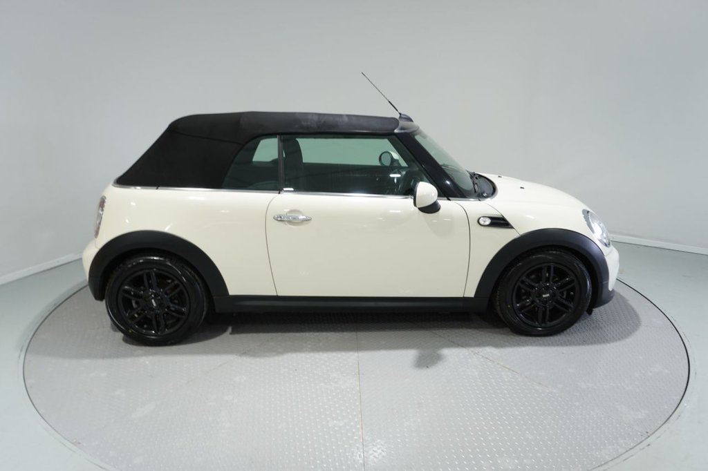 Used MINI Convertible 2014 for sale - 76820322: Photo 8