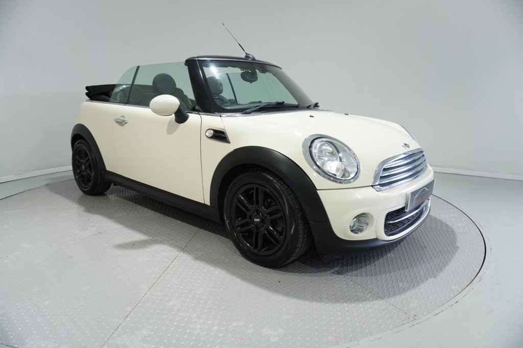 Used MINI Convertible 2014 for sale - 76820322: Photo 9