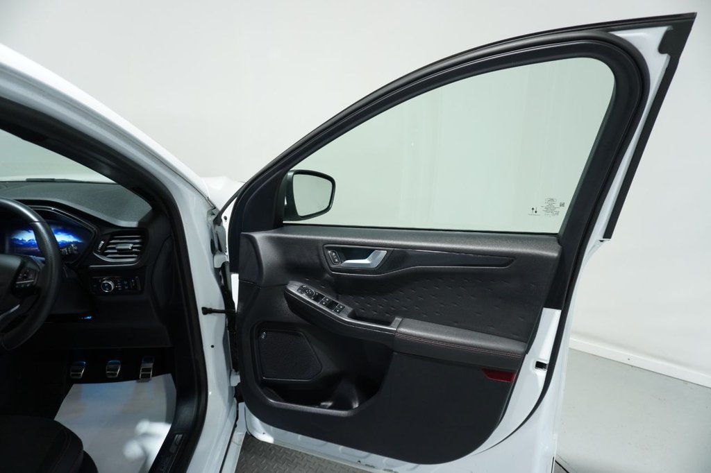 Used Ford Kuga 2021 for sale - 76820486: Photo 31