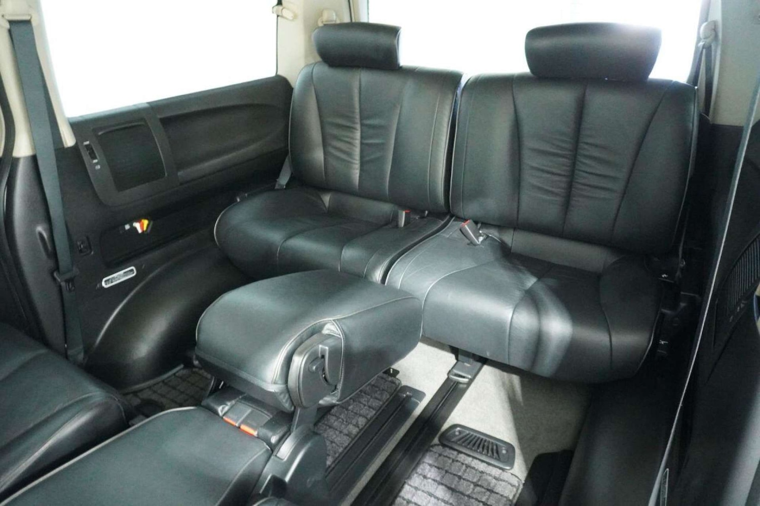 Used Nissan Elgrand 2025 for sale - 77061668: Photo 51