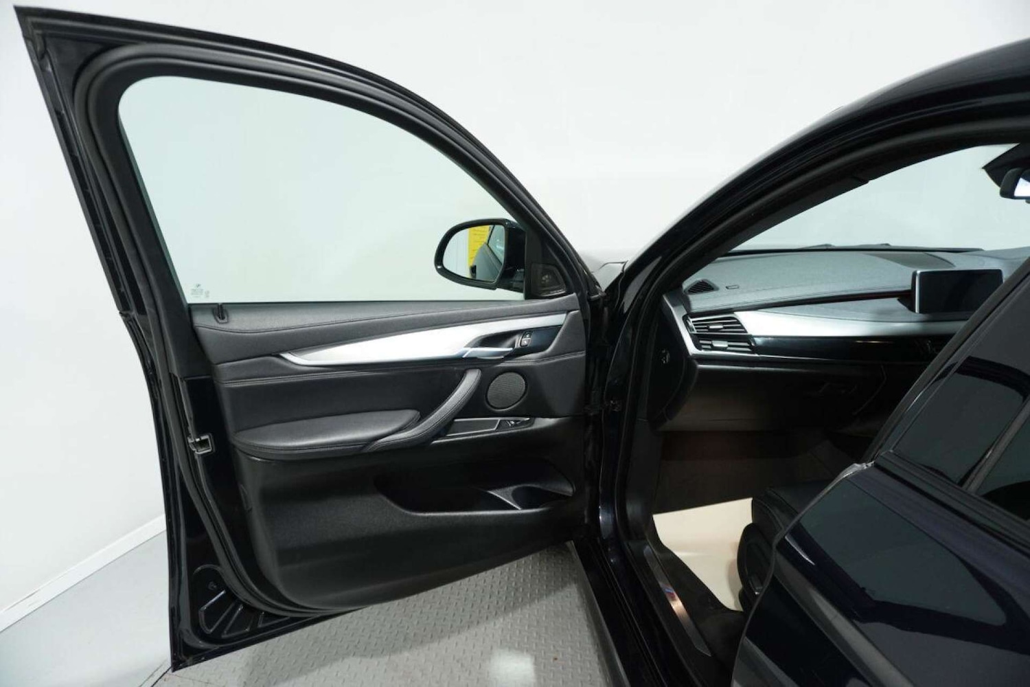 Used BMW X6 2018 for sale - 77113500: Photo 33