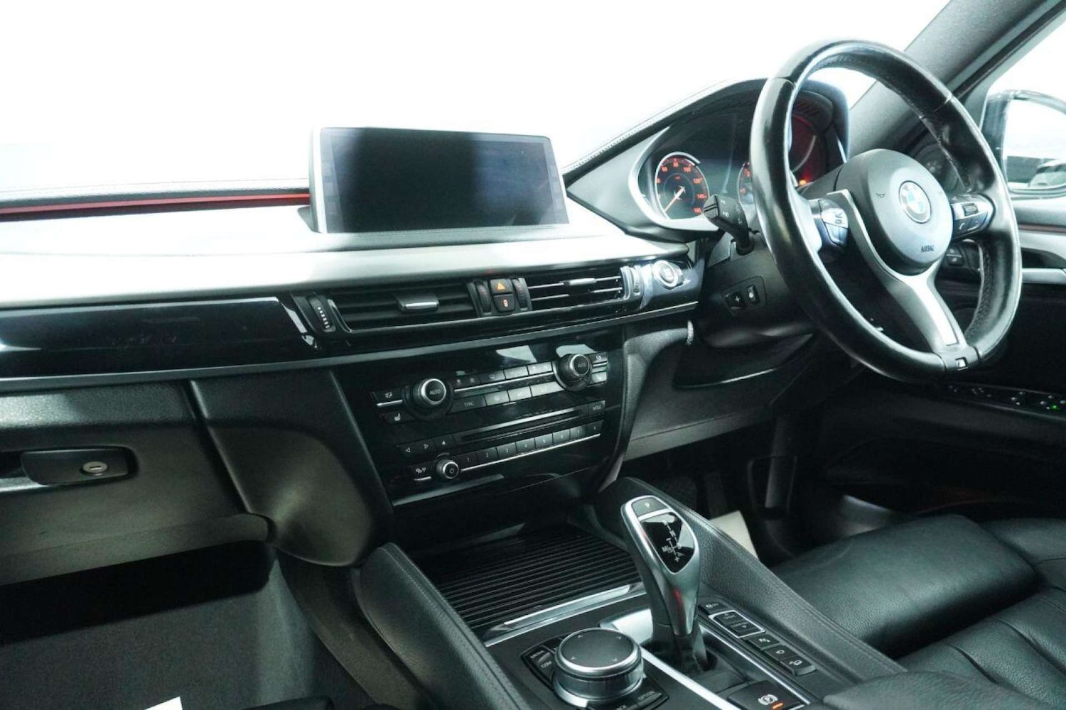 Used BMW X6 2018 for sale - 77113500: Photo 39