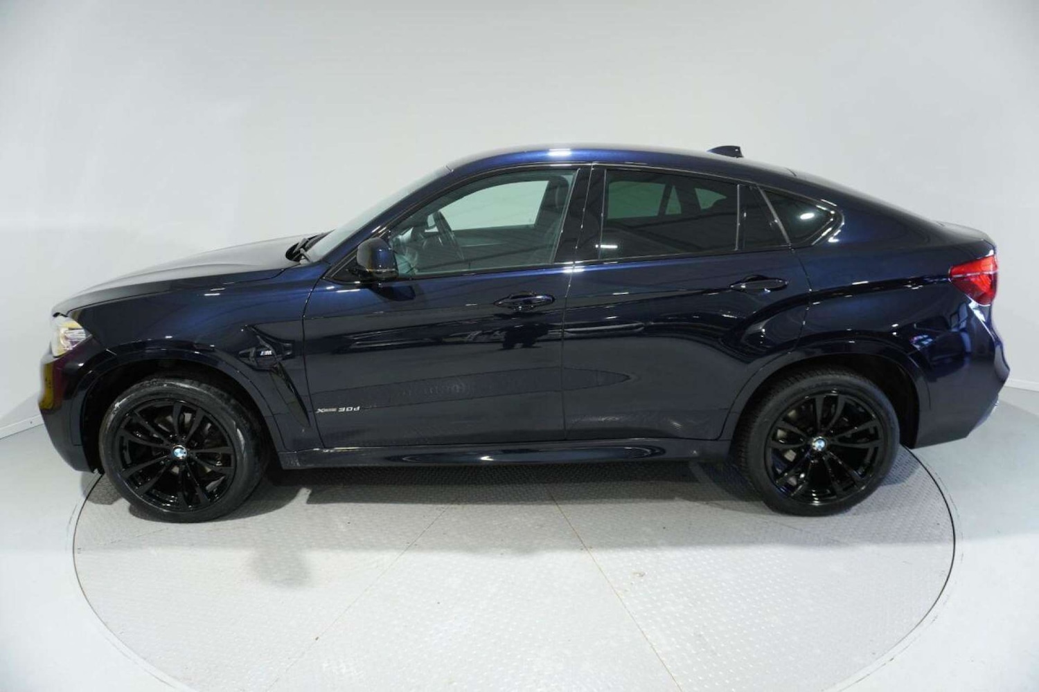 Used BMW X6 2018 for sale - 77113500: Photo 44