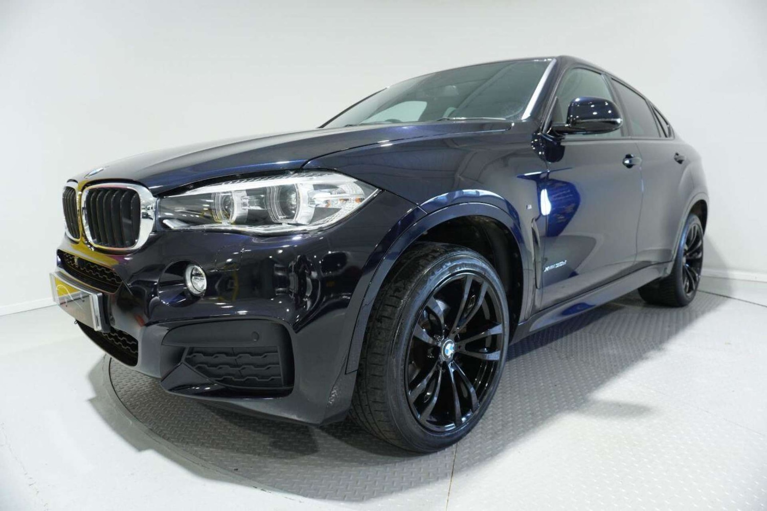 Used BMW X6 2018 for sale - 77113500: Photo 60