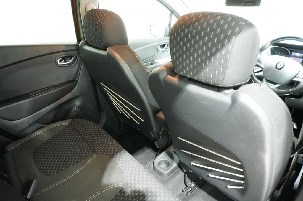 Used Renault Captur 2018 for sale - 76820526: Photo 15