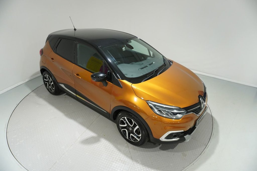 Used Renault Captur 2018 for sale - 76820526: Photo 3