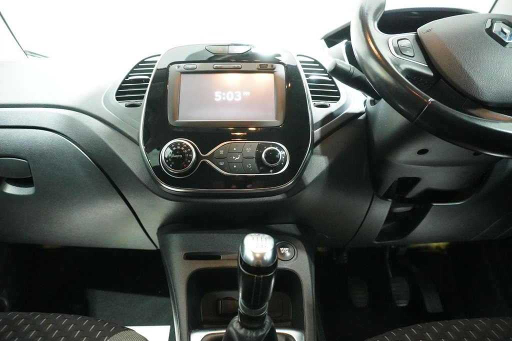 Used Renault Captur 2018 for sale - 76820526: Photo 34