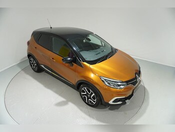Used Renault Captur 2018 for sale - 76820526: Photo