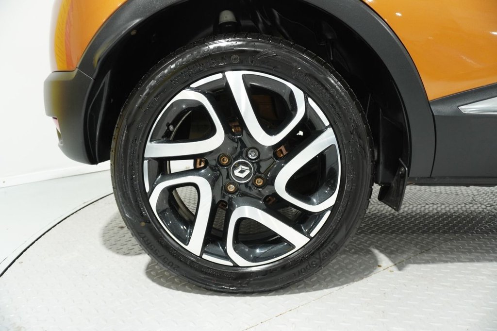 Used Renault Captur 2018 for sale - 76820526: Photo 8