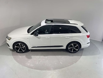 Used Audi Q7 2019 for sale - 79216719: Photo