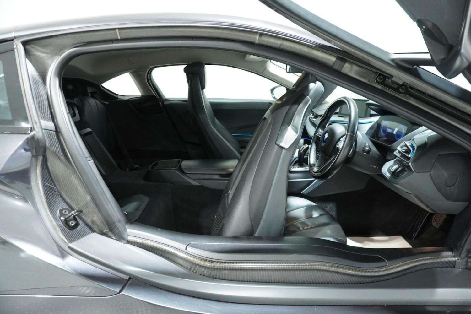 Used BMW i8 2015 for sale - 77113511: Photo 16